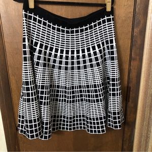 CHELSEA & THEODORE Rayon Blend White Black Striped Skater Skirt XLarge XL.
